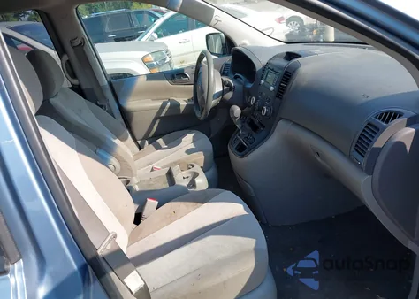 2012 Kia Sedona Lx z USA, uszkodzony, nr VIN KNDMG4C71C6415746